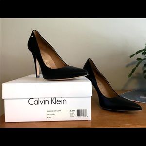 Black Calvin Klein Heels // Worn Once